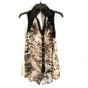 XOXO Leopard Lace Circle & Wrap Back Button Top